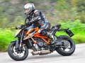 Lojë KTM Super Duke R në internet