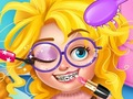 Lojë Saloni i Makeup-it për Vajzën Nerd në internet