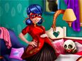 Lojë Dekor Materniteti Ladybug në internet