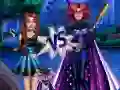 Lojë Superhero ose Vajza e Bukur në internet Lojë Superhero ose Vajza e Bukur në internet