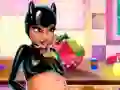 Lojë Catwoman Në Shtatëzënë në internet
