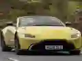 Lojë Aston Martin Vantage Roadster në internet Lojë Aston Martin Vantage Roadster në internet