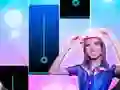 Lojë Ana Emilia Pjastër Pianosh në internet
