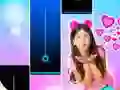 Lojë Maria Clara dhe JP Loja e Pianos me Pllaka në internet Lojë Maria Clara dhe JP Loja e Pianos me Pllaka në internet