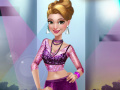 Lojë Dove Runway Dolly Dress Up  në internet