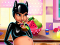 Lojë Catwoman Në Shtatëzënë në internet