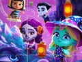 Lojë Super Monster Halloween Jigsaw në internet